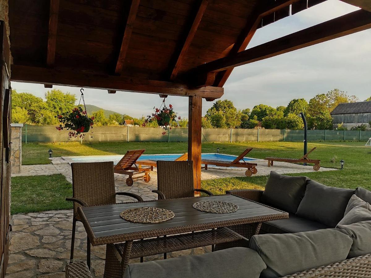 Holiday Home Bulog Sinac Luaran gambar