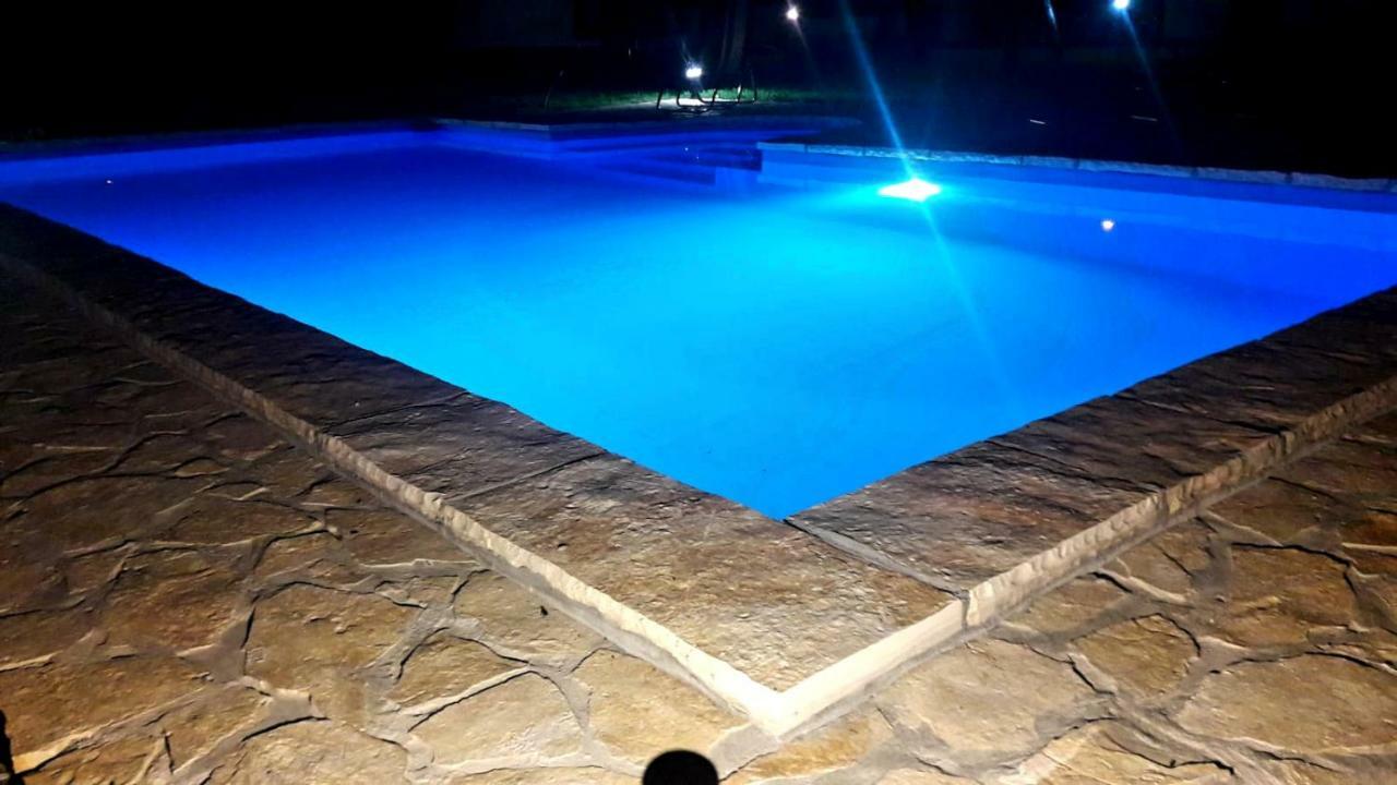 Holiday Home Bulog Sinac Luaran gambar