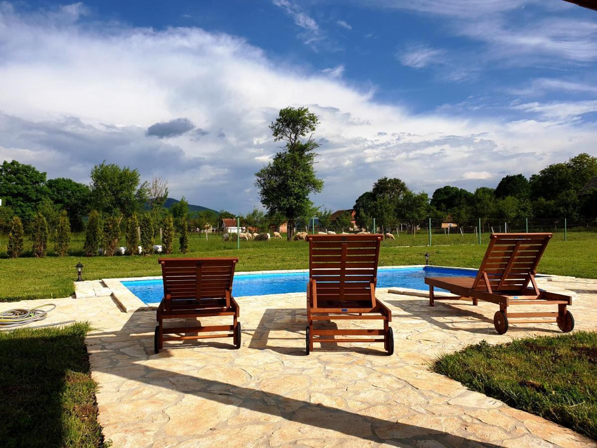Holiday Home Bulog Sinac Luaran gambar